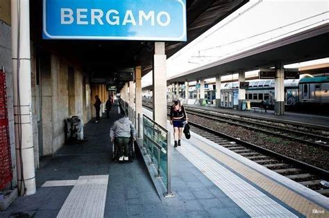 bergamo airport to bergamo train station